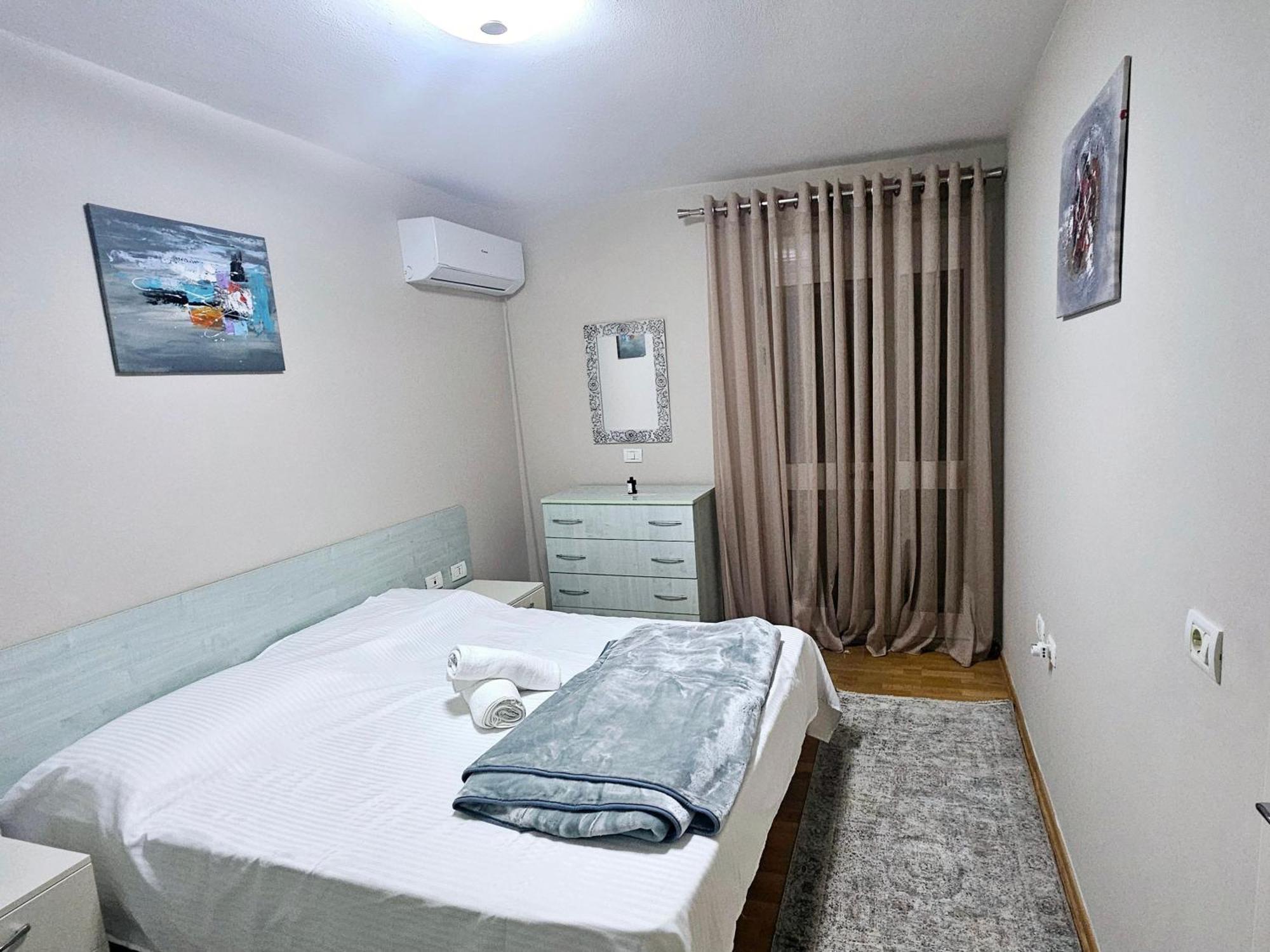 Center - Aal Apartmán Tirana